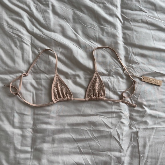 NWT SKIMS x Swarovski Mini Triangle Top Clay - Picture 3 of 6